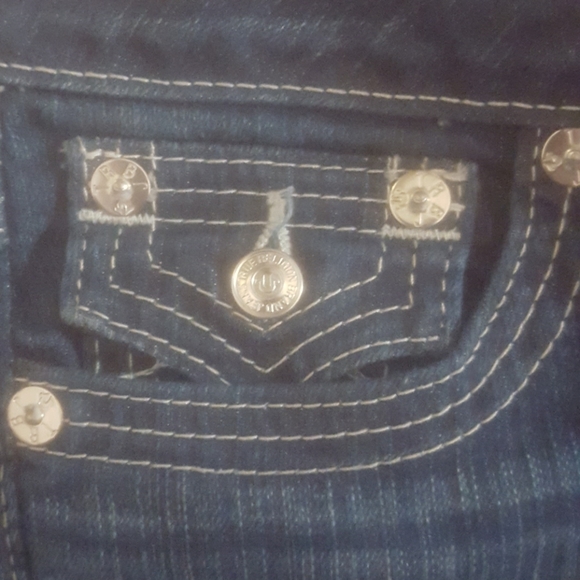 True Religion Jeans - Picture 3 of 6